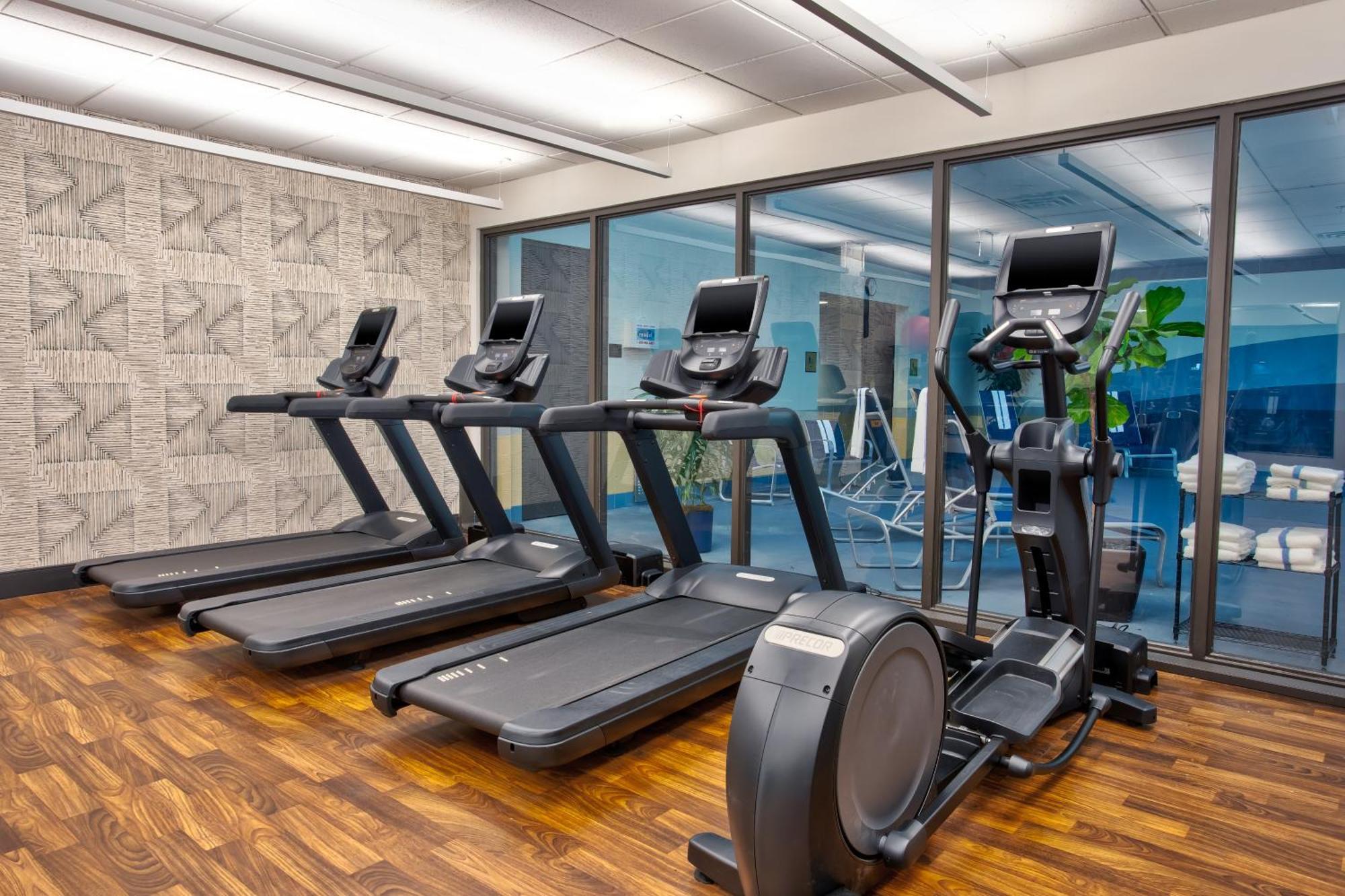 Doubletree By Hilton Lansing Ξενοδοχείο Εξωτερικό φωτογραφία