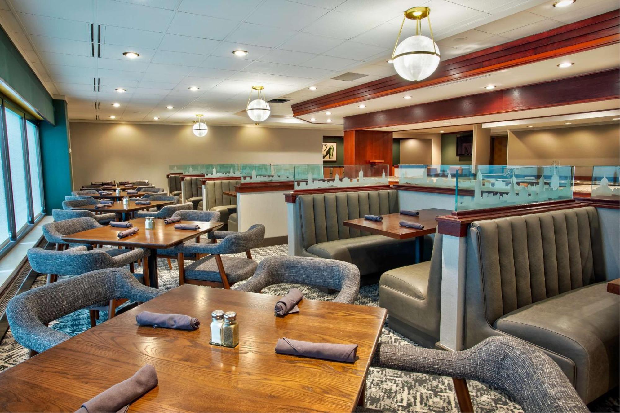 Doubletree By Hilton Lansing Ξενοδοχείο Εξωτερικό φωτογραφία